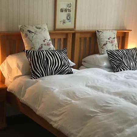 アパート Roselea